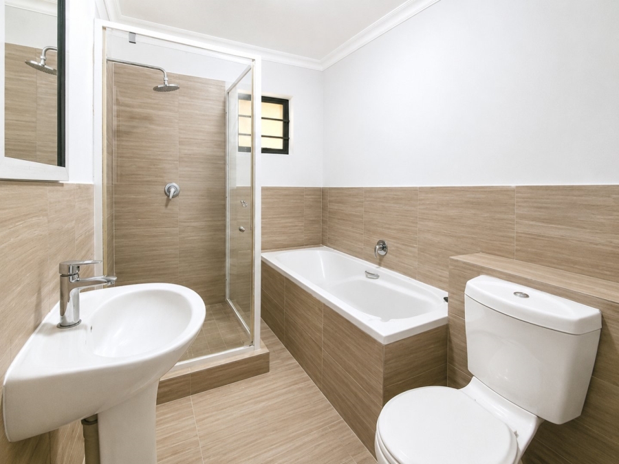 3 Bedroom Property for Sale in Parklands North Western Cape
